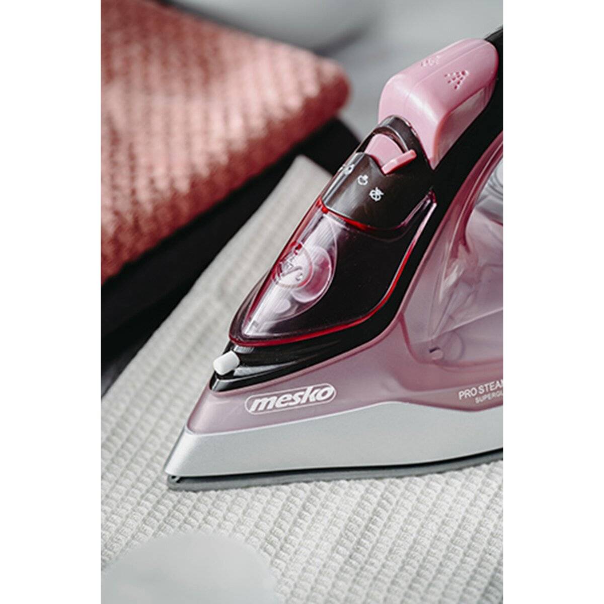 Ferro da stiro a vapore Mesko MS 5028 2600 W - Stiratura a secco e a vapore, rosa-bianco-4