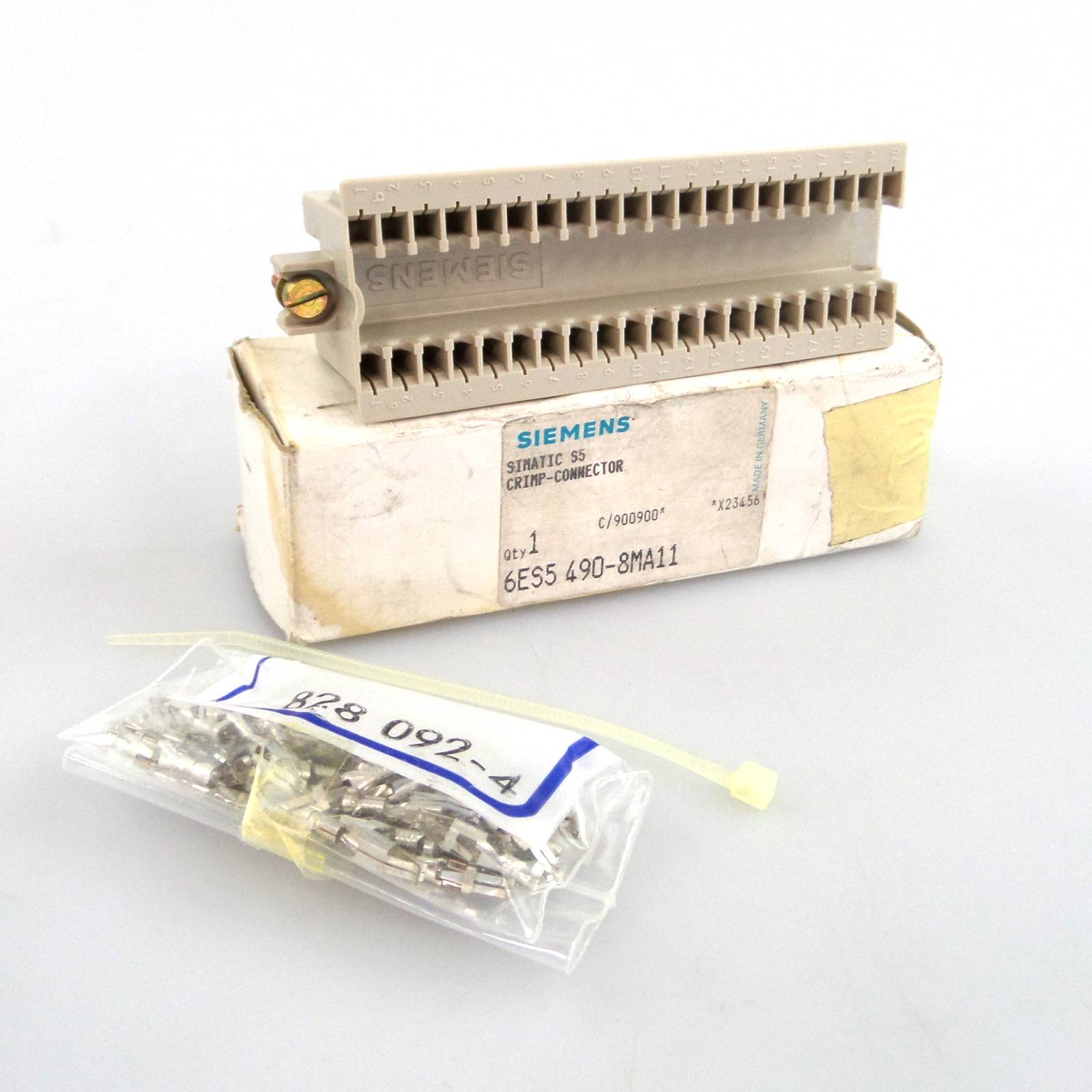 Siemens - 6ES5490-8MA11 - SIMATIC S5, 490 FRONT CONNECTOR FOR S5-100U PLC, 40-PIN AVAI-0