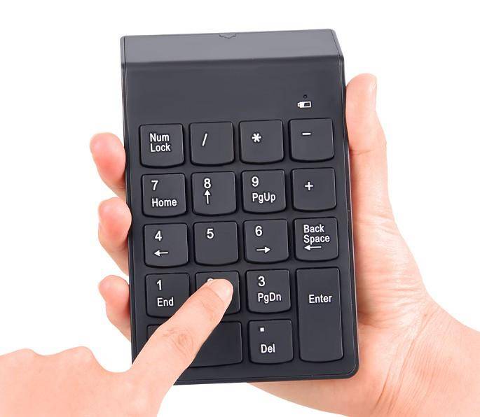 TASTIERINO NUMERICO WIRELESS 18 TASTI MANHATTAN NERO-0