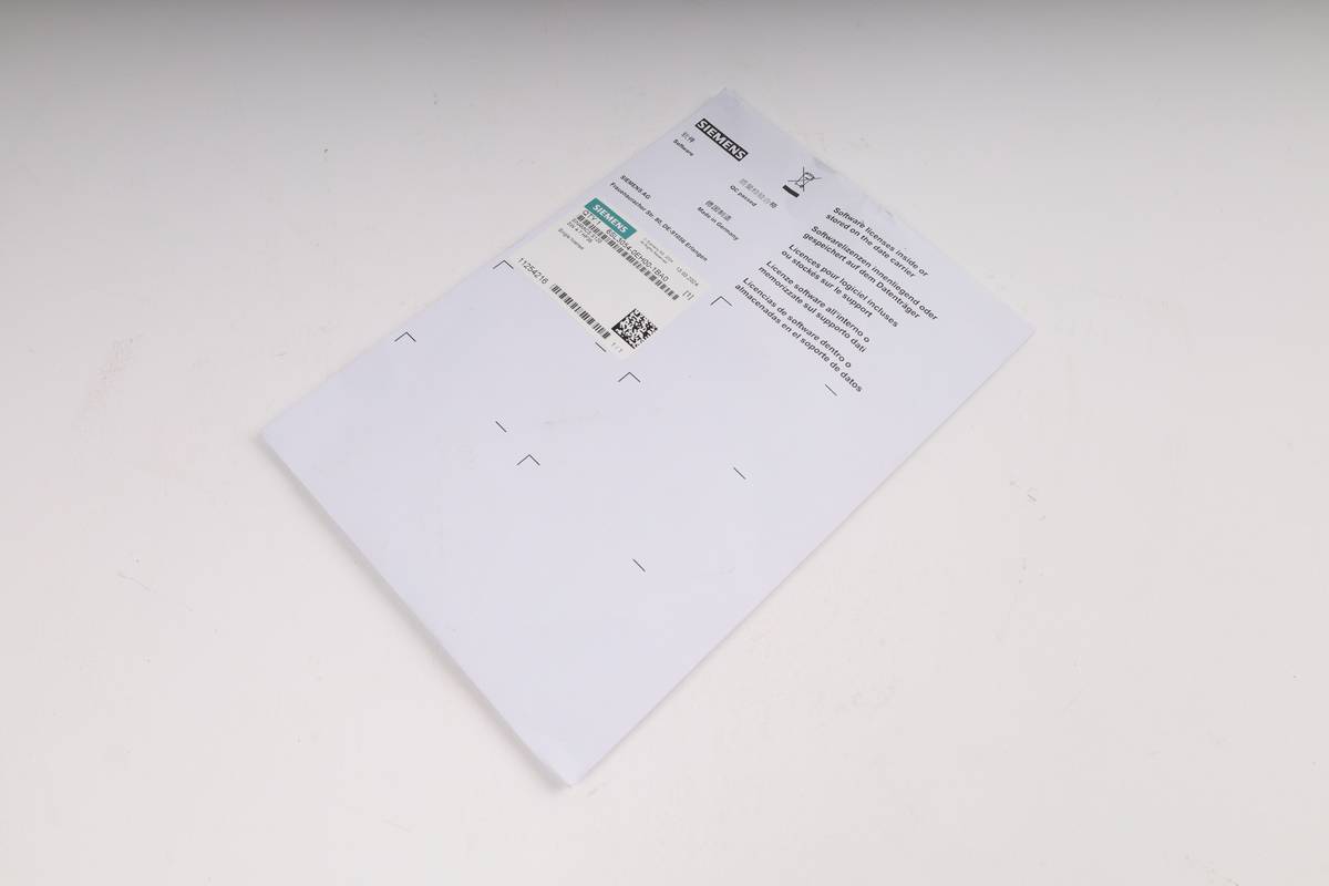 Siemens - 6SL3054-0EH00-1BA0 - SIEMENS 6SL3054-0EH00-1BA0 Produkt-0