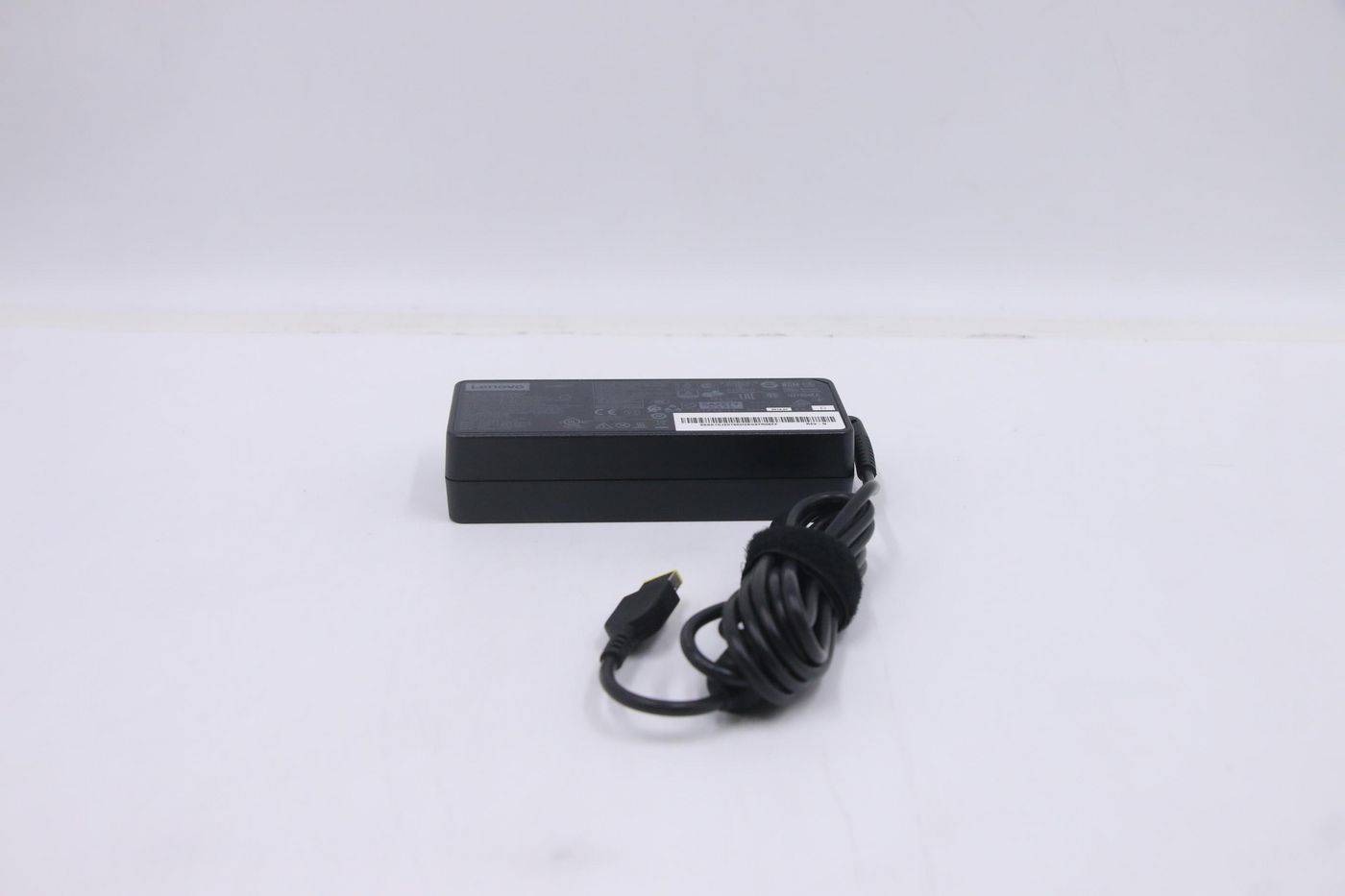 Lenovo 00PC758 AC Adapter 90W-4