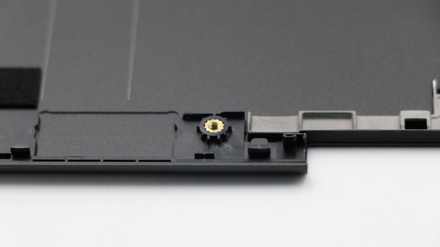 LCD A cover YG BK - **New Retail** - Warranty: 12M-2