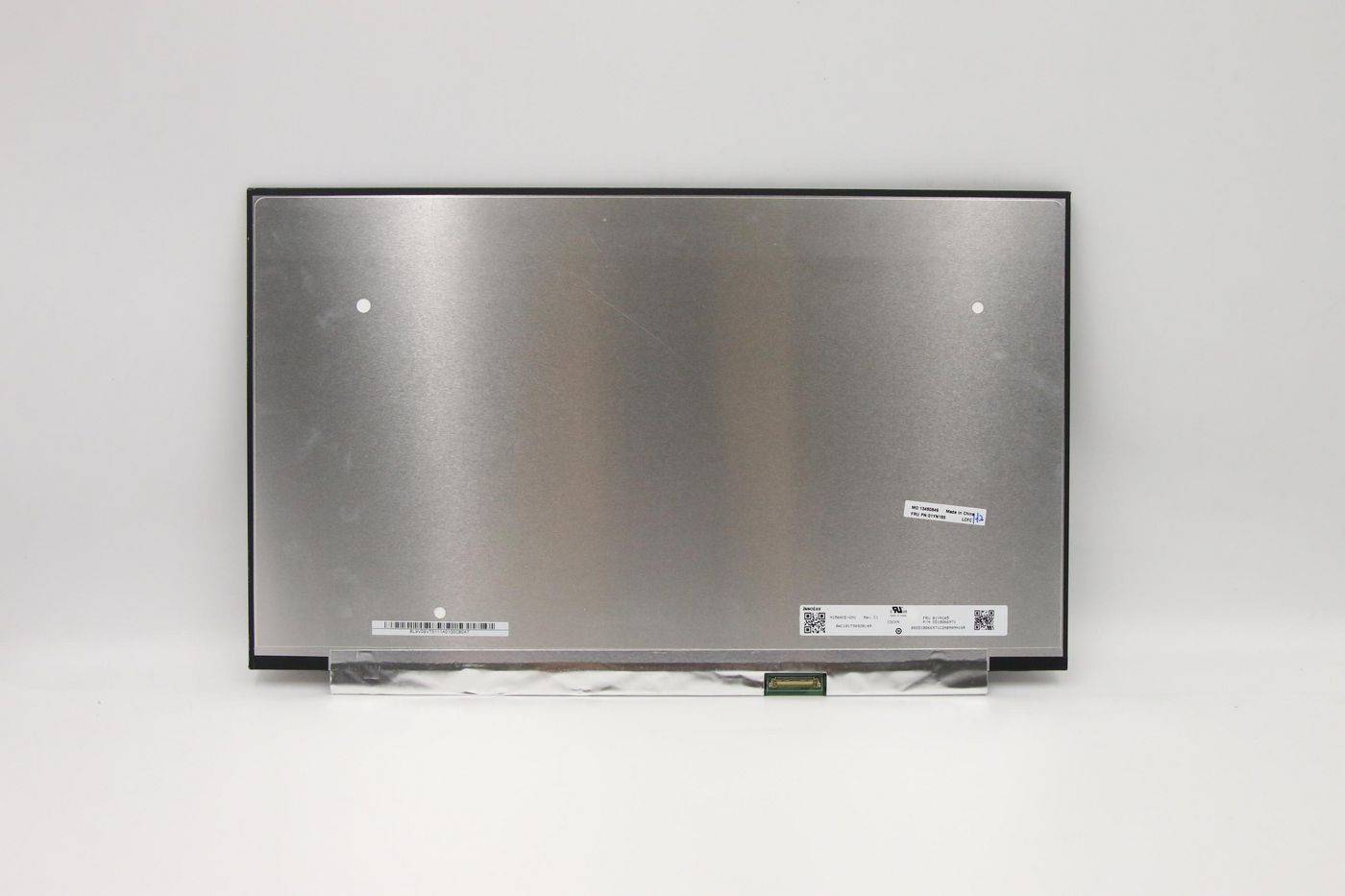 15.6-inch FHD IPS LCD screen - with HDR400 support - Warranty: 6M-1