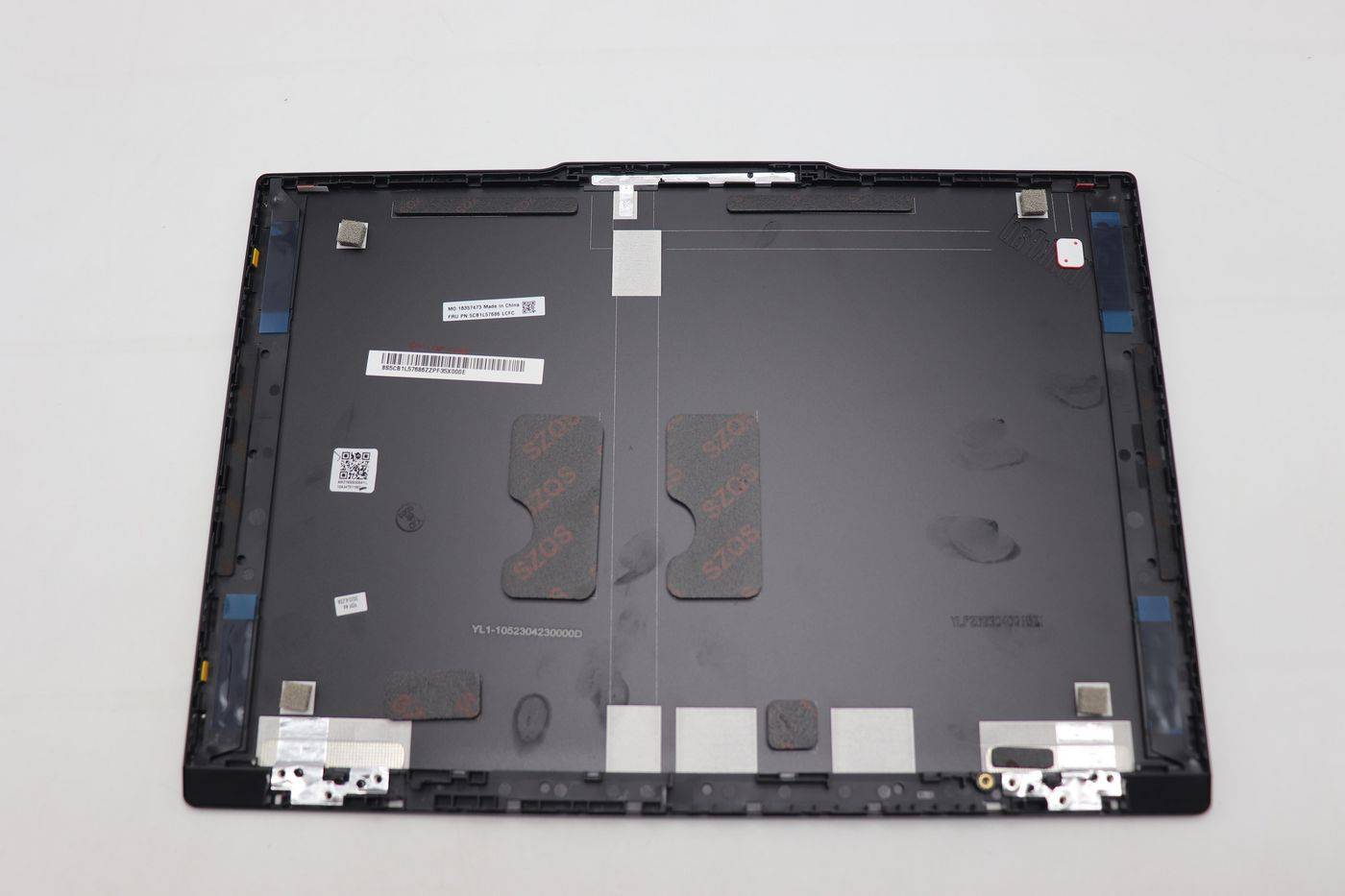 Lenovo Cover Ke451_A_Cover_Assy_Black (5CB1L57686)-1