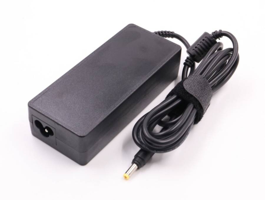CoreParts MBA1313 Power Adapter 90W 19V 4.74A-0