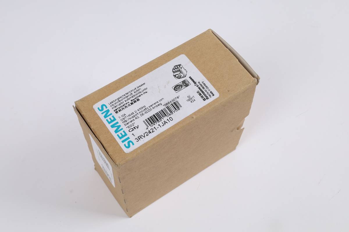 Siemens 3RV2421-1JA10 Interruttore 1 pz. Regolazione (corrente): 7 - 10 A Tens.comm.max: 690 V/AC (L x A x P) 45 x 97 x -0