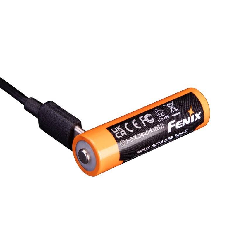 Batteria Fenix ARB-L14-2200U protetta Mignon AA LR6 agli ioni di litio, 1,5 Volt 2200mAh 3,3Wh, con porta di ricarica...-0