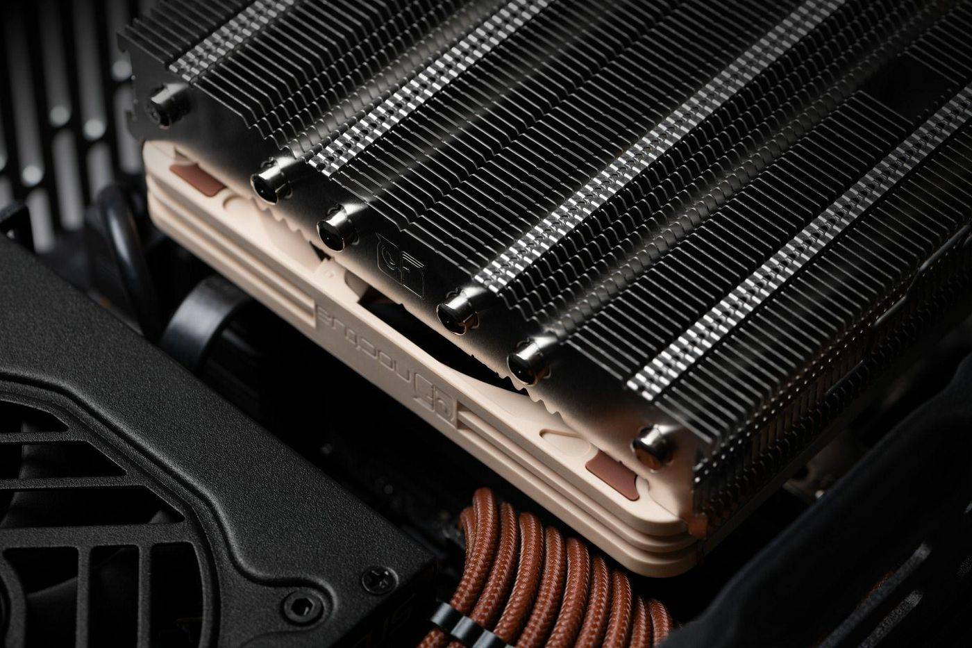 Noctua NH-L12SX77 Computerkühlsystem Prozessor Kühlkörper/Radiator 12 cm Beige - Nickel 1 Stück(e) (NH-L12Sx77)-4