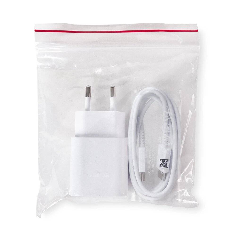 Immagine premio per Samsung 25W EP-TA800EWE USB-C wall charger with Samsung EP-DA705BWE USB-C / USB-C cable replacement packaging - white