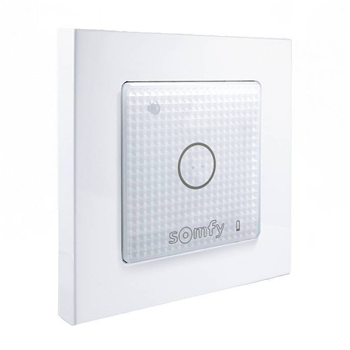 Somfy - 1822651 - SOMFY 1822651 Smoove Lighting io -sensitiver Wands. Licht inkl. Rahmen Pure-0
