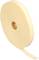 Een rol beige plakband is licht ontvouwd te zien.