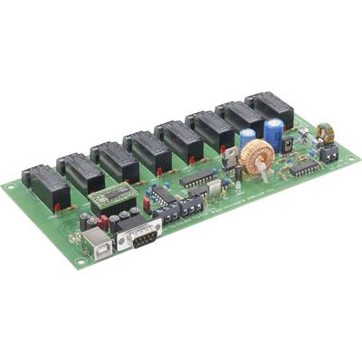 Elektronische printplaat met meerdere zwarte relais, verschillende chips en aansluitingen. Bevat spoelen, condensatoren en weerstanden.