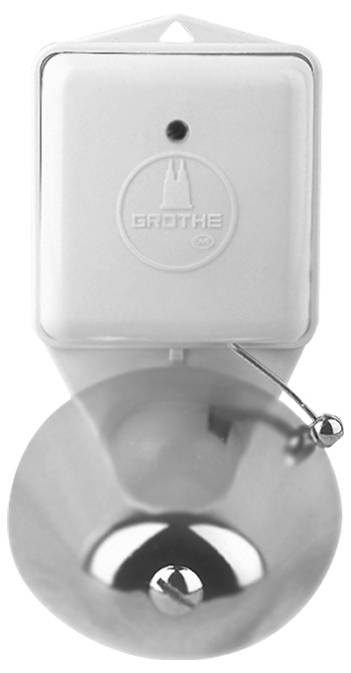 Chrome elektrische deurbel met vierkante aan de muur gemonteerde chimebox boven een ronde metalen bel, weergegeven in vooraanzicht op witte achtergrond.