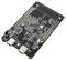 Een microcontroller-ontwikkelbord met meerdere elektronische componenten, aansluitingen en een NXP-chip.