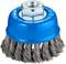 Blauwe draadborstel-opzetstuk met metalen borstels, geschikt voor haakse slijpers voor het verwijderen van roest of vuil van oppervlakken.