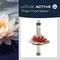 'Lotus Active Thermometer' naast een bloeiende lotus, toont temperatuurweergave met ingebouwde bloemthermometer.