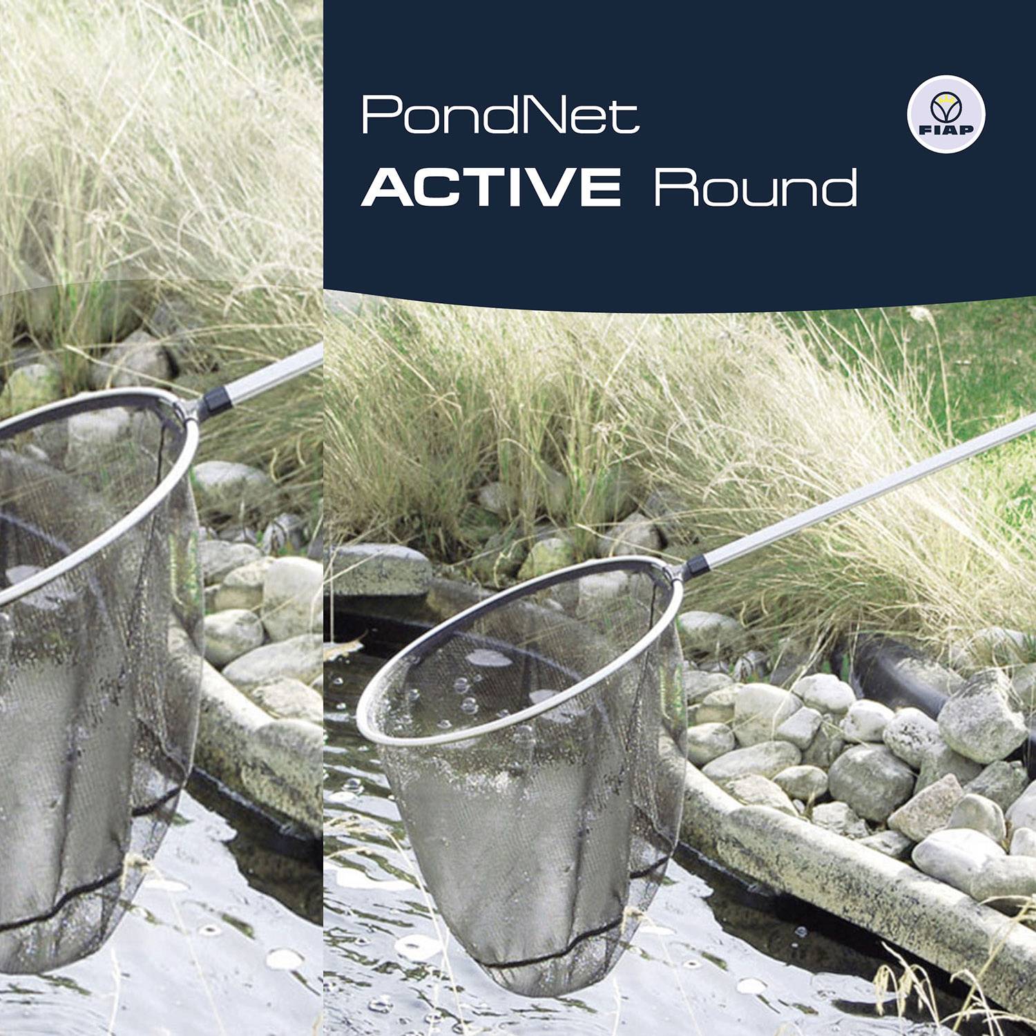 Een rond vijvernet onder het merk 'PondNet ACTIVE Round' van Fiap, afgebeeld op kiezels en gras op de achtergrond.