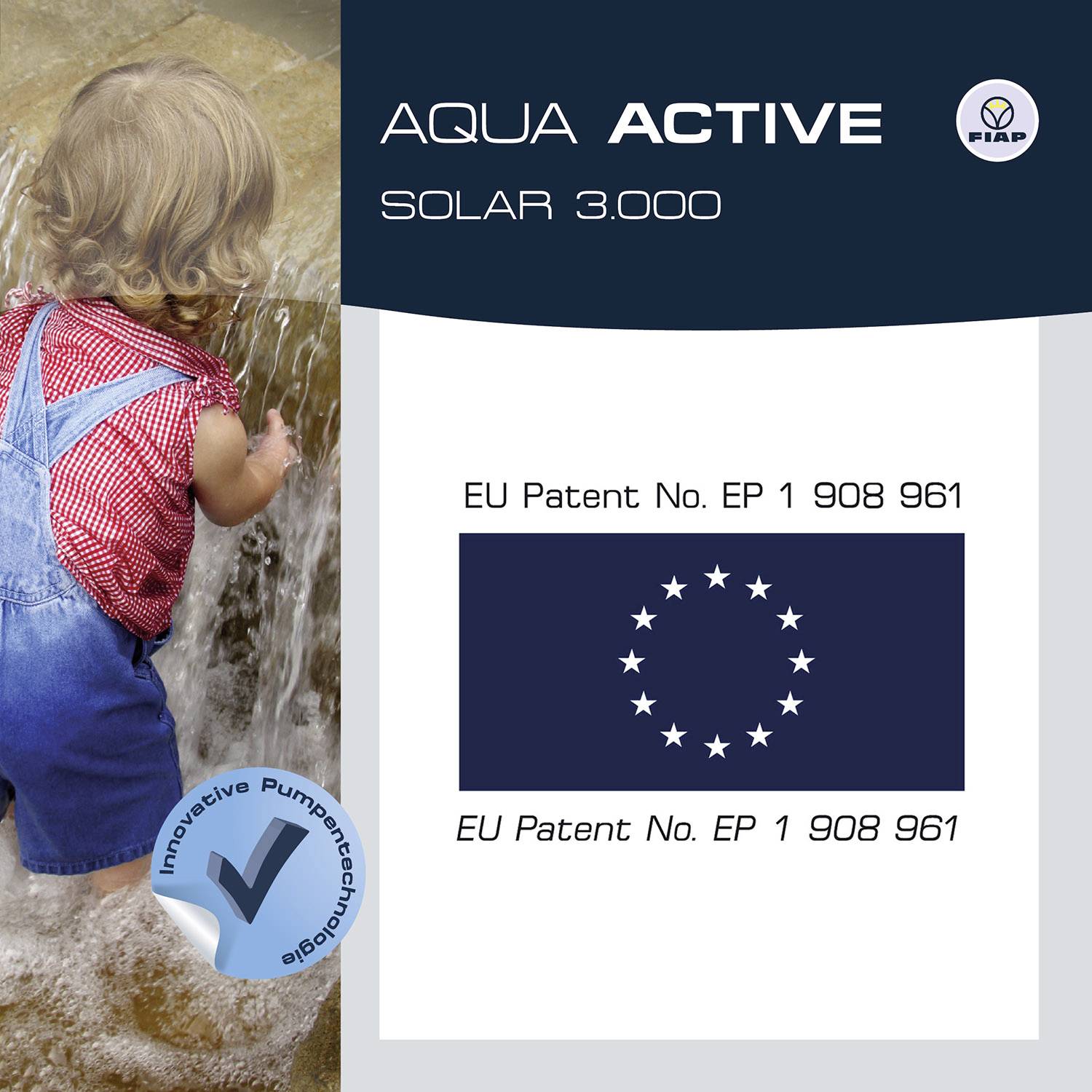 Een klein kind speelt in het water. Tekst: 'Aqua Active Solar 3000'. EU-octrooiNummer afgebeeld met EU-vlag.