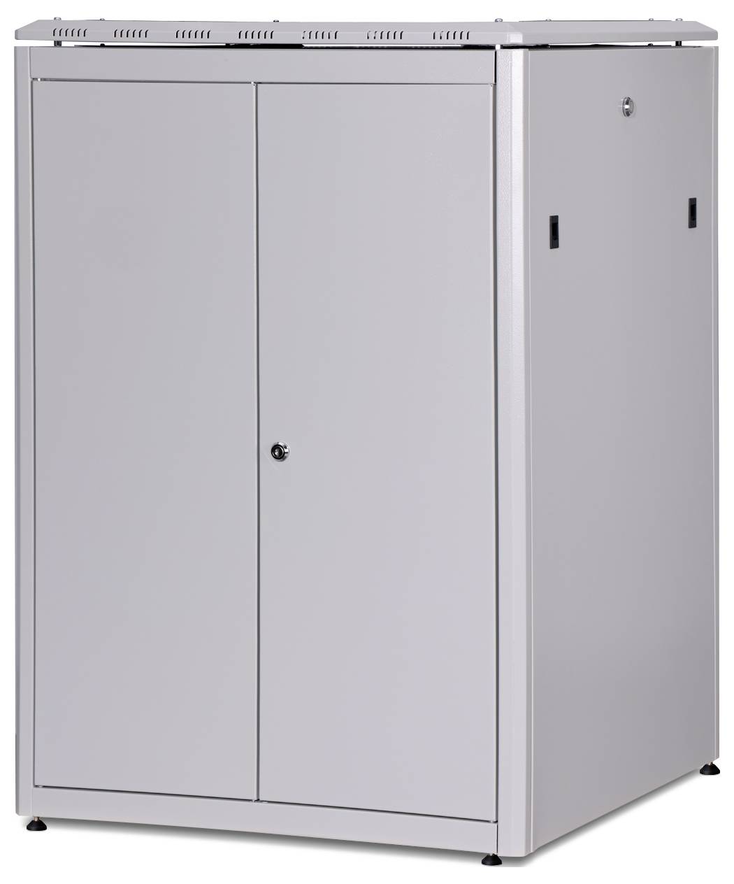 Een grote, grijze metalen kast met twee deuren en een slot in het midden, geschikt voor het veilig opbergen van apparaten of documenten.