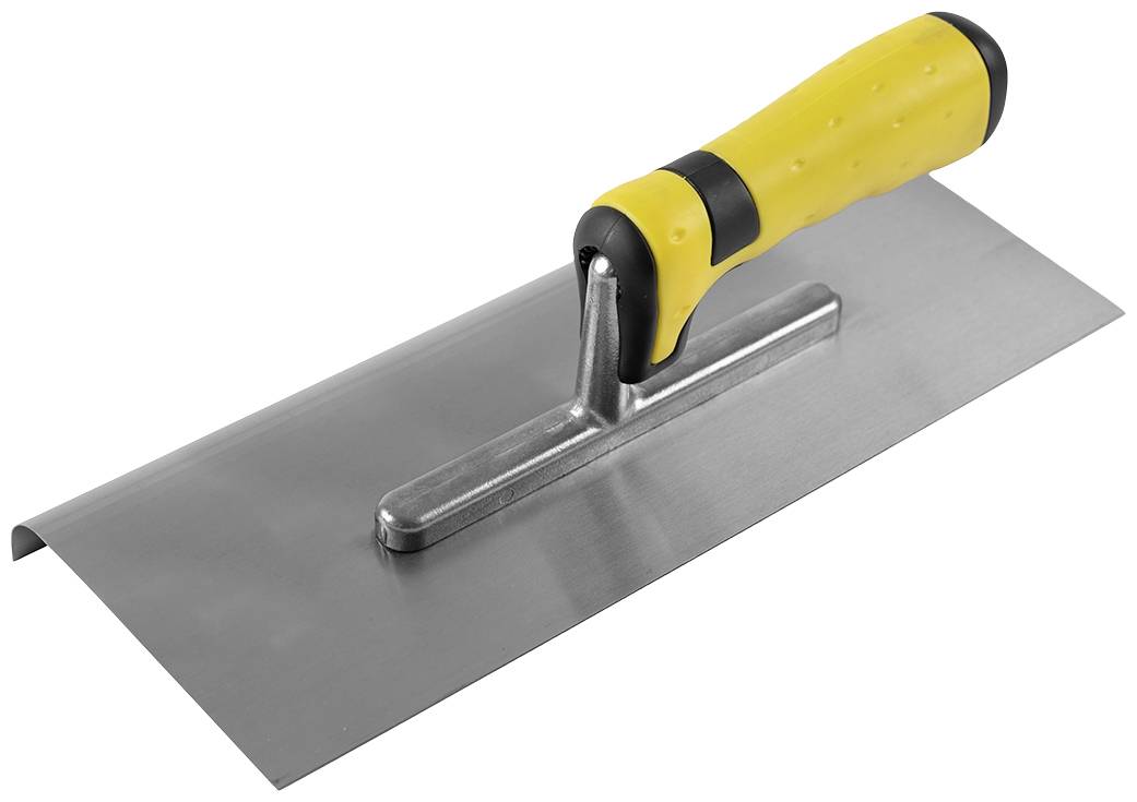 Truweel met gele handgreep, gebruikt voor het gladstrijken van oppervlakken in de bouw. Rechthoekige metalen kling, stevig en duurzaam.
