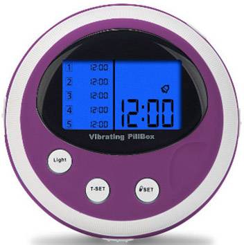 Paarse elektronische pillendoos met digitale tijdweergave op het display, vier knoppen voor instellingen, waaronder 'Light', 'T-SET' en 'SET'.