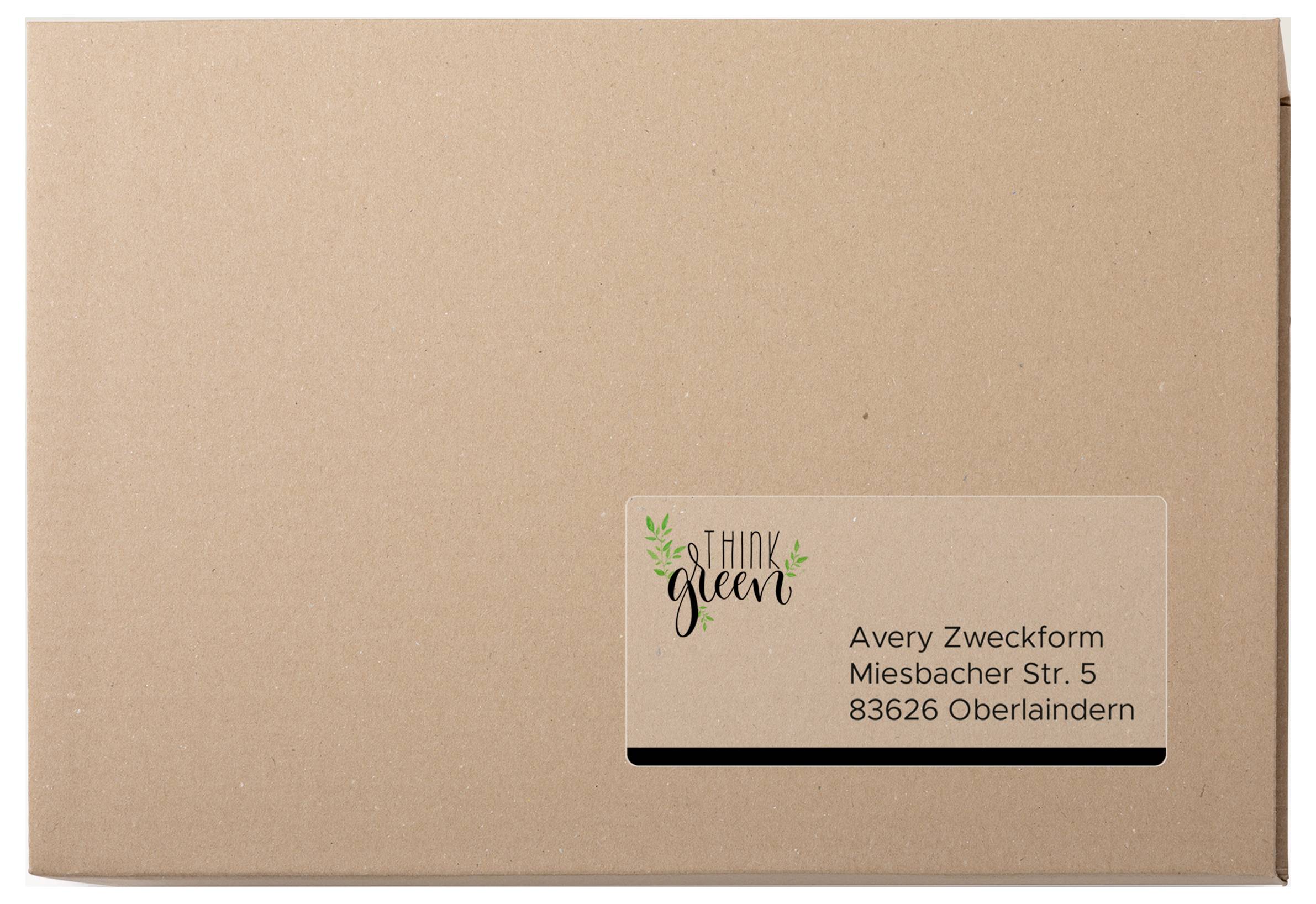 Bruine verzendkarton met adresetiket 'I THINK green' en ontvangersadres Avery Zweckform, Miesbacher Str. 5, 83626 Oberlaindern.