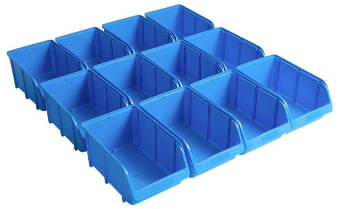 Twaalf blauwe opslagbakken gerangschikt in een raster van drie bij vier, waarbij elke bak identiek is en aan de voorkant open, gebruikt voor het organiseren of opslaan van voorwerpen.