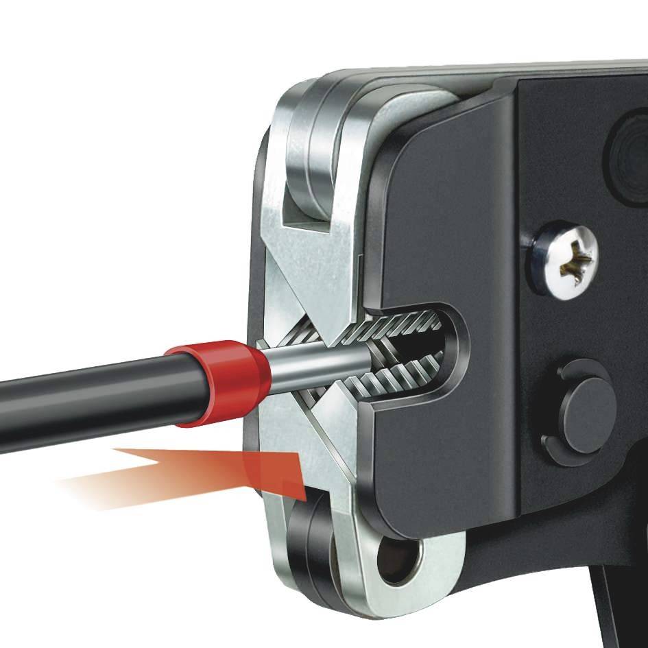 Een kabelkniptang knipt een zwart kabel. De afbeelding toont het snijmechanisme gedetailleerd met een rode handgreep.