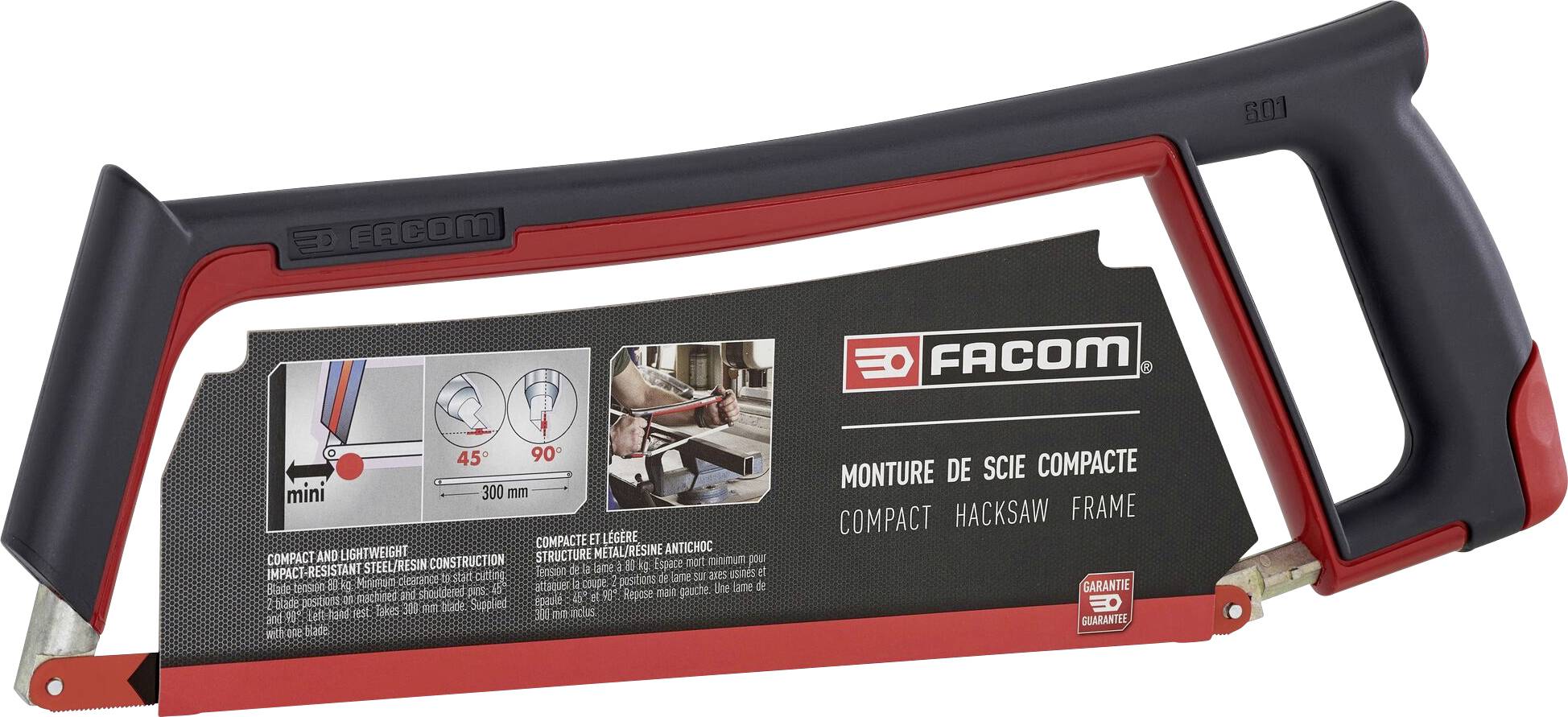 Compacte metaalzaag met ergonomische handgreep, ideaal voor precies zagen. Verpakking met technische specificaties en merklogo.
