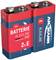 'Alkaline batterijpakket met rood en blauw design. Bevat 2 stuks, gemarkeerd met "German Quality Check".'