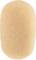 Een ovale, huidkleurige make-up-spons tegen een witte achtergrond.