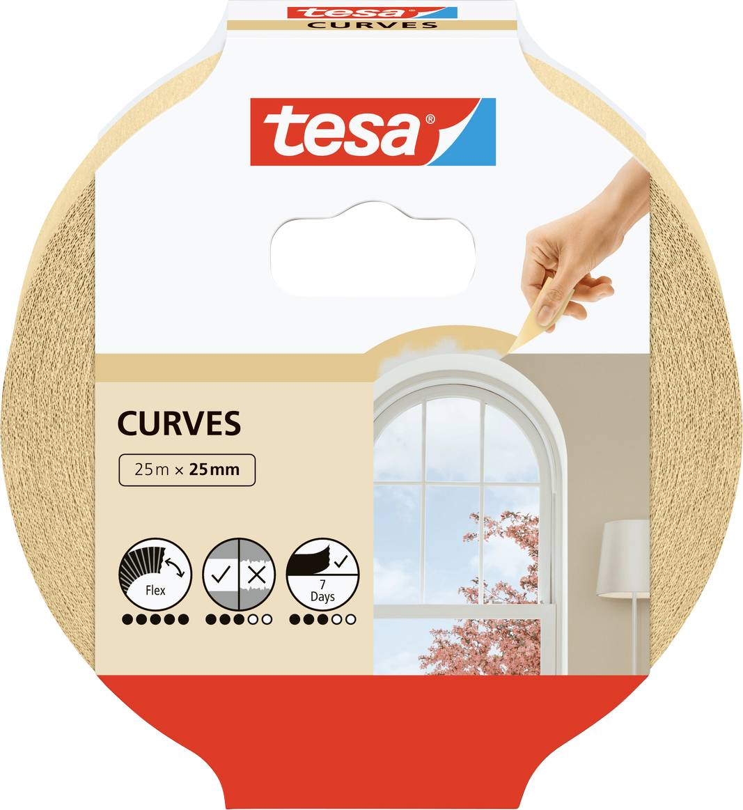 Verpakking 'Tesa Curves': 25m x 25mm tape. Toont een hand die flexibele tape aanbrengt op een gebogen muur, met een raamzicht op een herfstlandschap met een boom buiten.