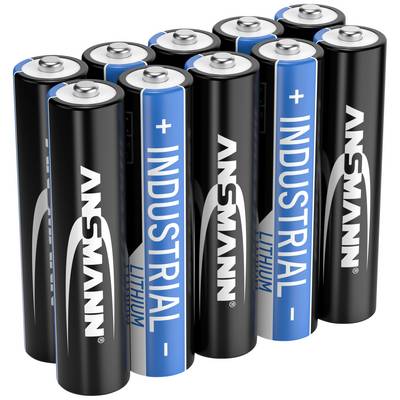 'Negen AA-batterijen, zeven zwarte en twee blauwe, met de opdruk "ANSMANN INDUSTRIAL".'