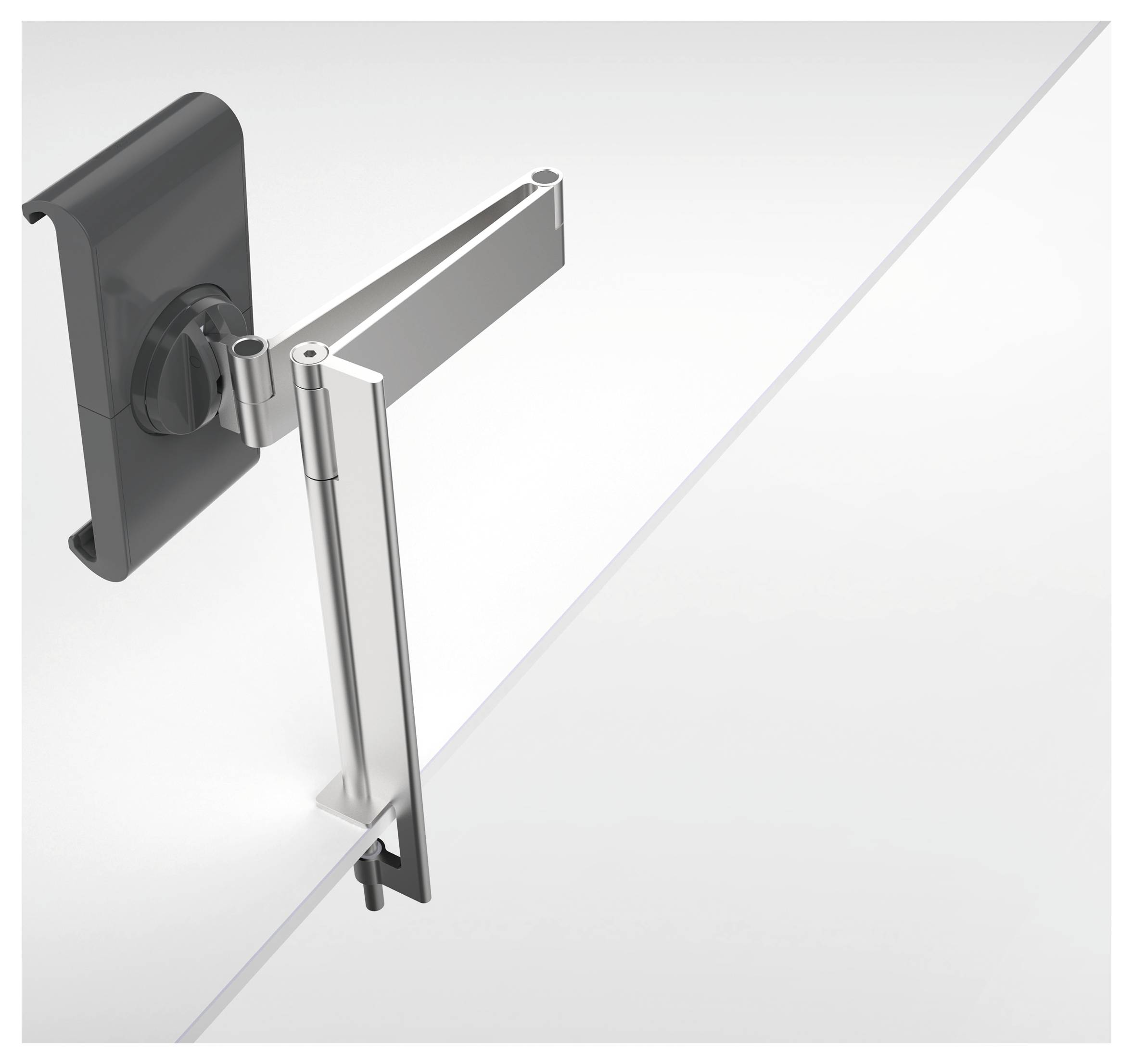 Een verstelbare monitorarm, gemonteerd op een bureau, biedt flexibele positionering voor een computermonitor.