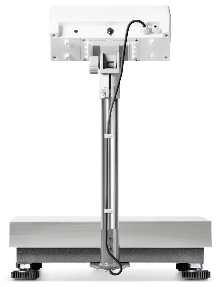 Industrieweegschaal met digitaal display op standaard. Verbindings- en stroomkabels zijn zichtbaar. Geschikt voor nauwkeurige gewichtsmetingen.