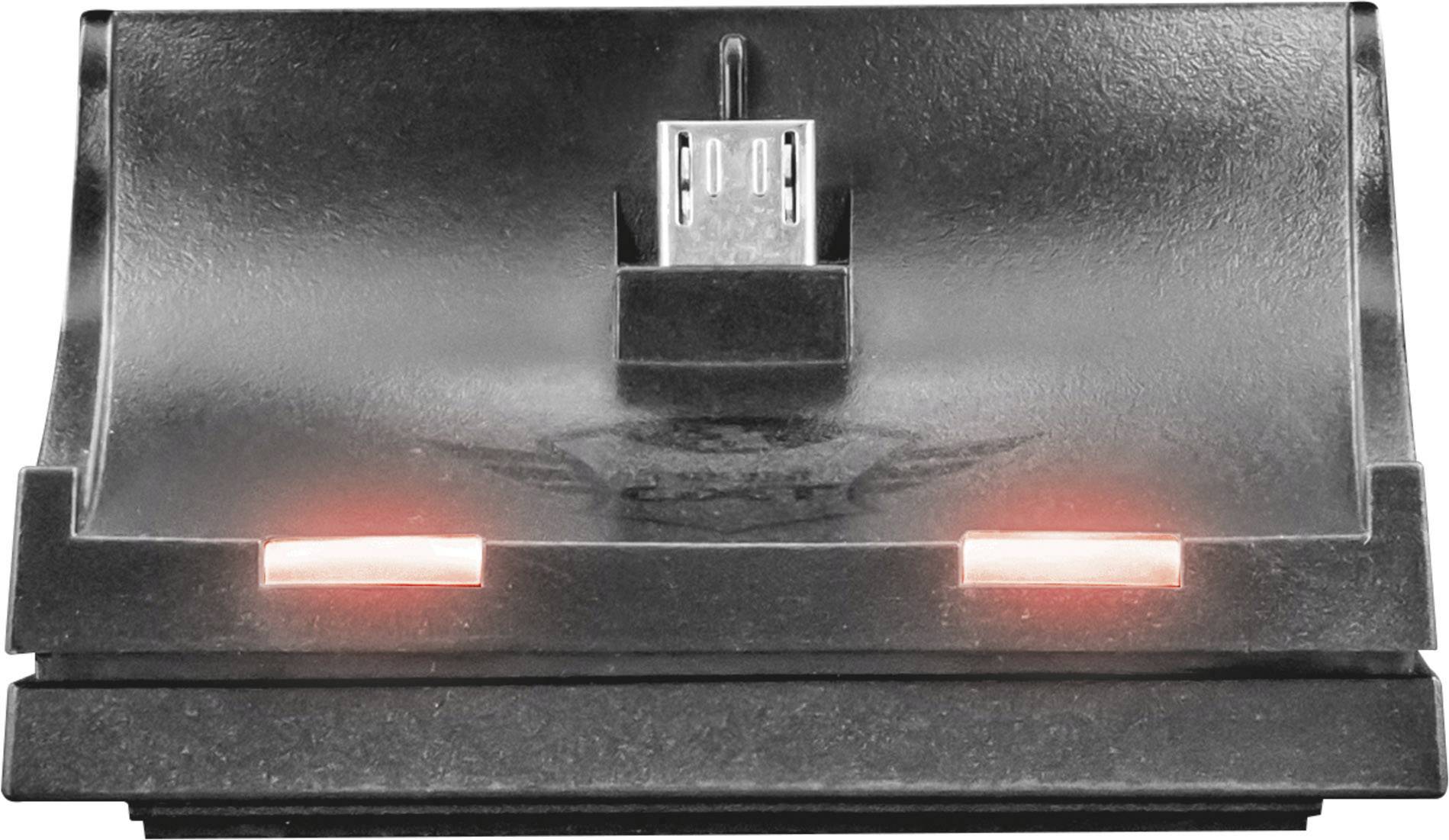 Zwart oplaadapparaat met één USB-poort en twee rode indicatielampjes aan de voorkant, die aangeven dat een apparaat wordt opgeladen.