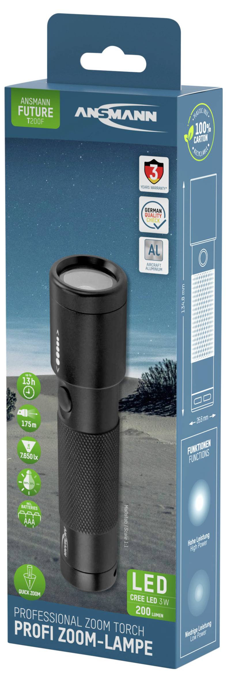 Verpakking van een Ansmann zaklamp. Toont technische informatie, LED-specificaties, energiesymbolen en een nachtlandschapsafbeelding.