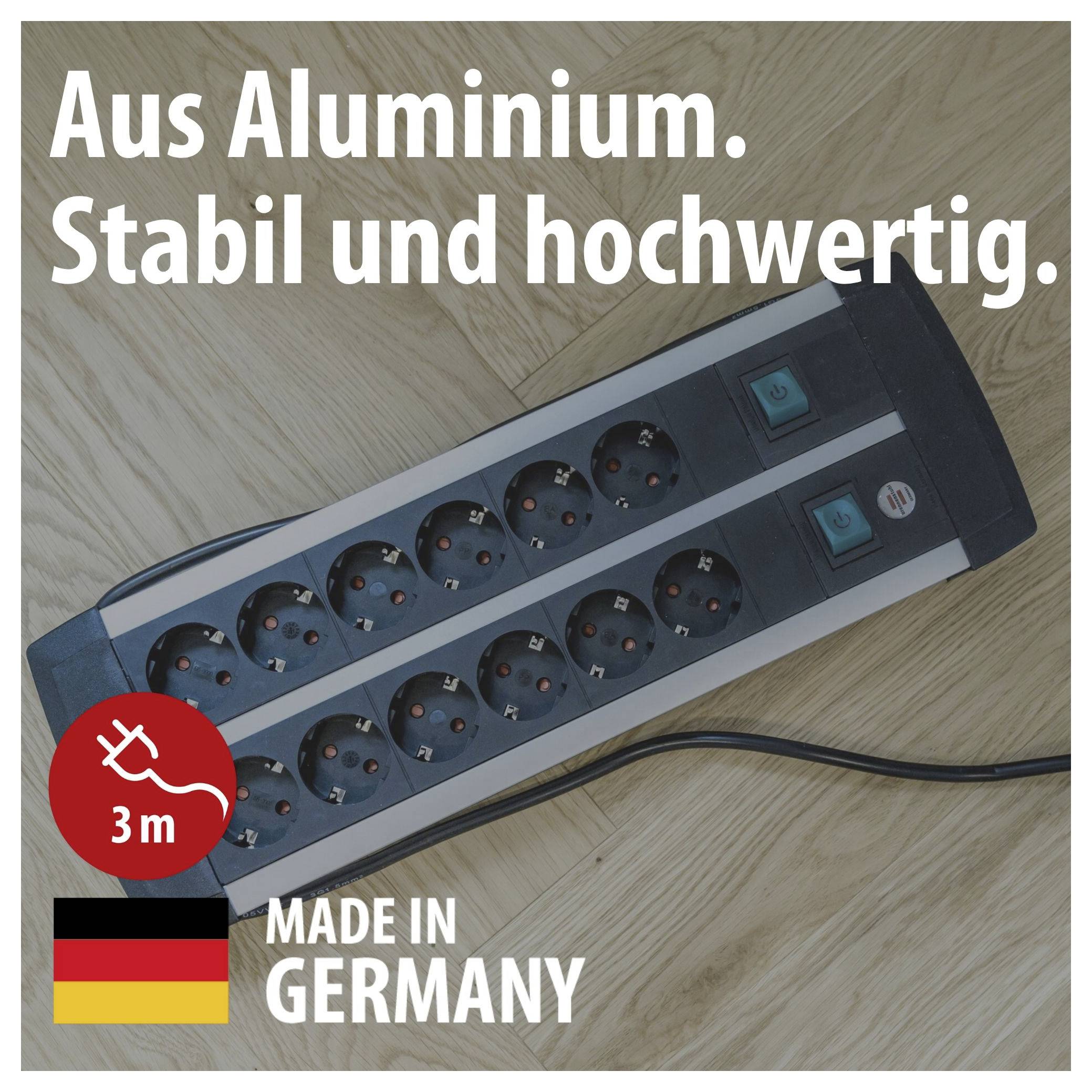 Meervoudige stekkerdoos van aluminium op houten vloer met tekst 'Van aluminium. Stabiel en hoogwaardig.', '3 m' en 'Made in Germany'.
