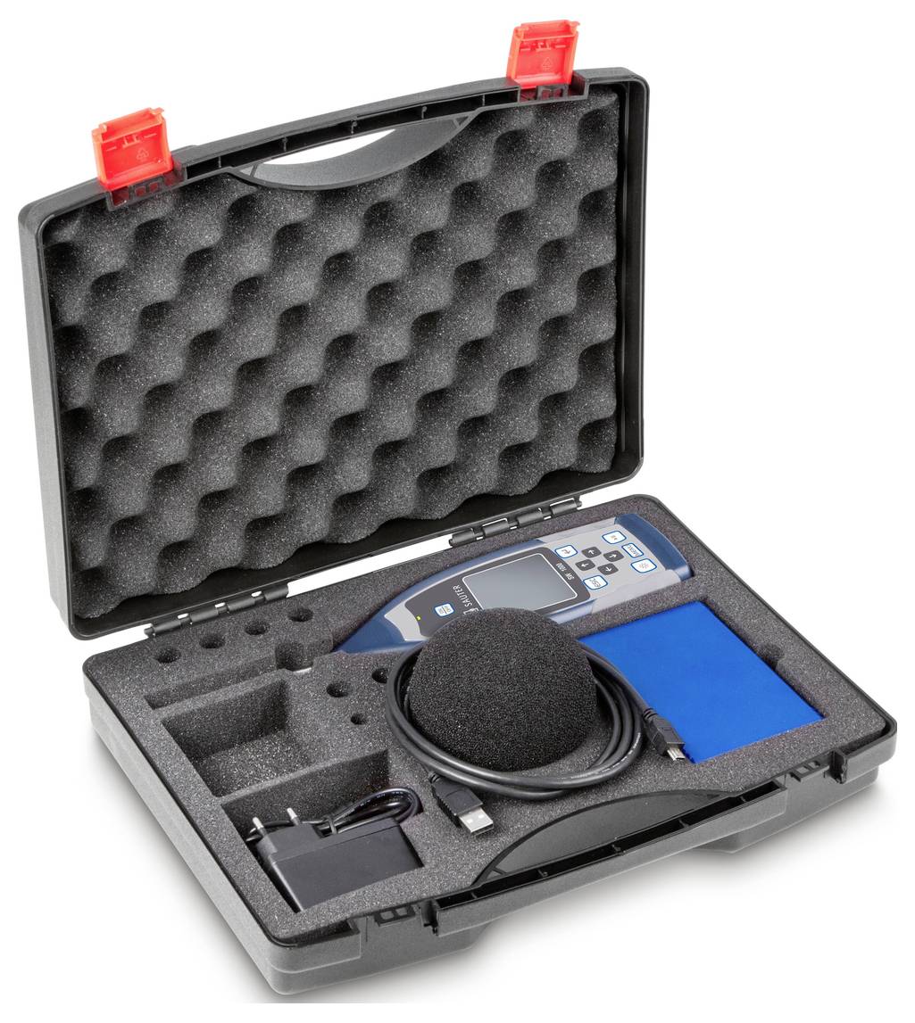 Draagbare koffer met een audiometer, microfoon, oplader en toebehoren. Ideaal voor mobiele geluidmetingen en geluidsanalyses.