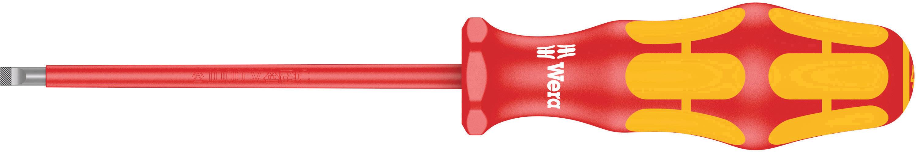 Een rode en gele schroevendraaier met een ergonomische handgreep, die stevig is en geschikt voor nauwkeurige werkzaamheden.