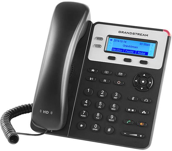 Een zwart kantoortelefoon met een display dat datum en tijd weergeeft. Het heeft een toetsenblok met verschillende functietoetsen.