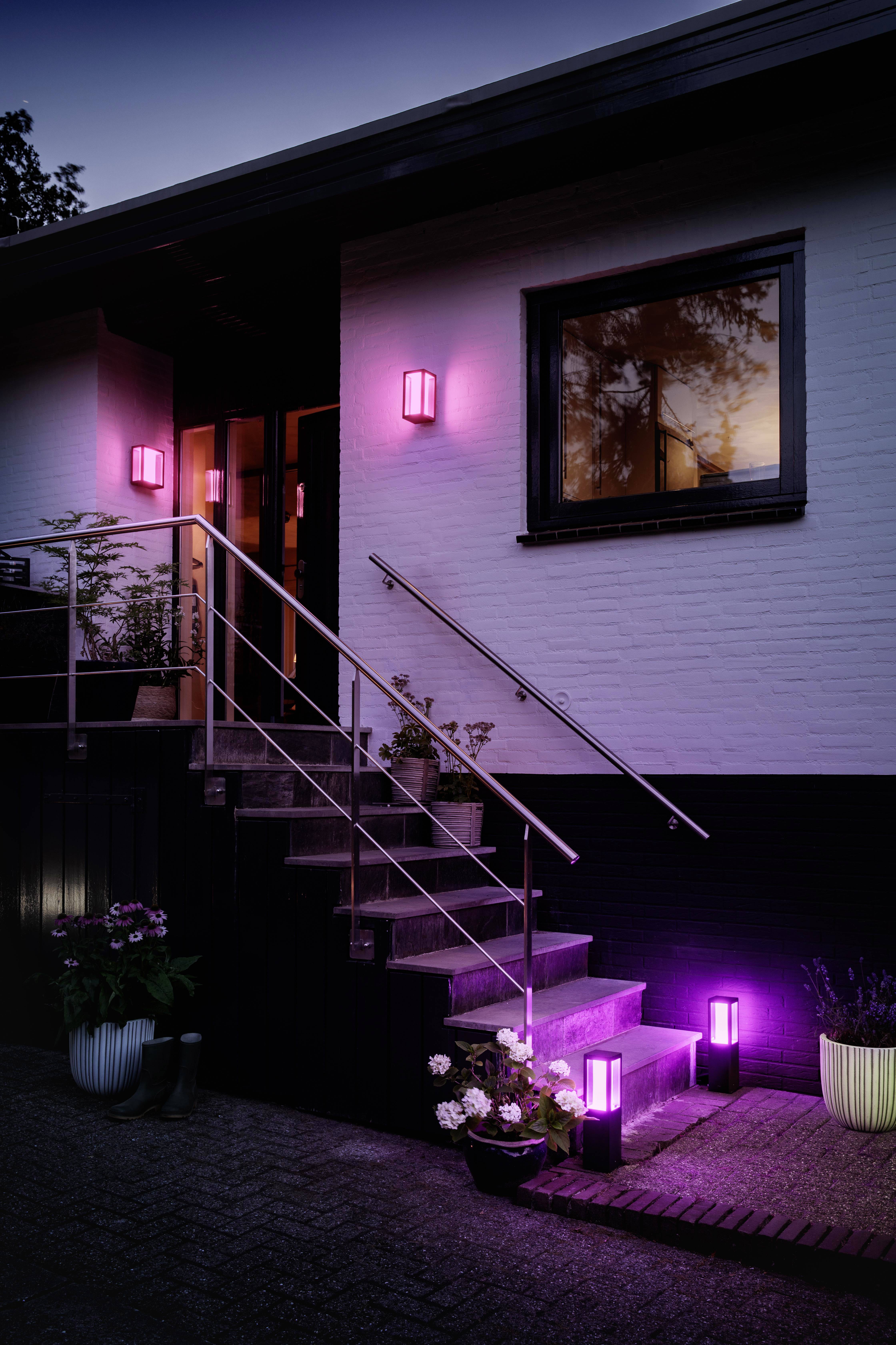 Philips Hue Slimme Wandlamp Zwart 1200 lm IP44 Compatibel met Alexa, Google Home, Apple HomeKit Model 371651-6