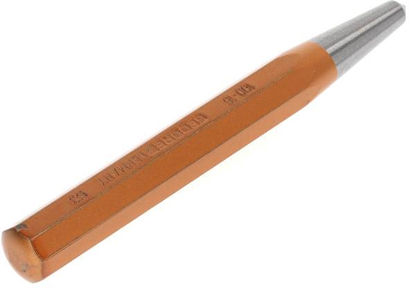 Een oranje, zeshoekige splijtstift van metaal met een puntige punt, gebruikt voor het verwijderen van pennen of bouten.