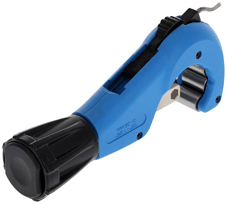 Een blauwe buizensnijder met zwarte handgreep en mes, gebruikt voor het doorsnijden van metalen buizen.