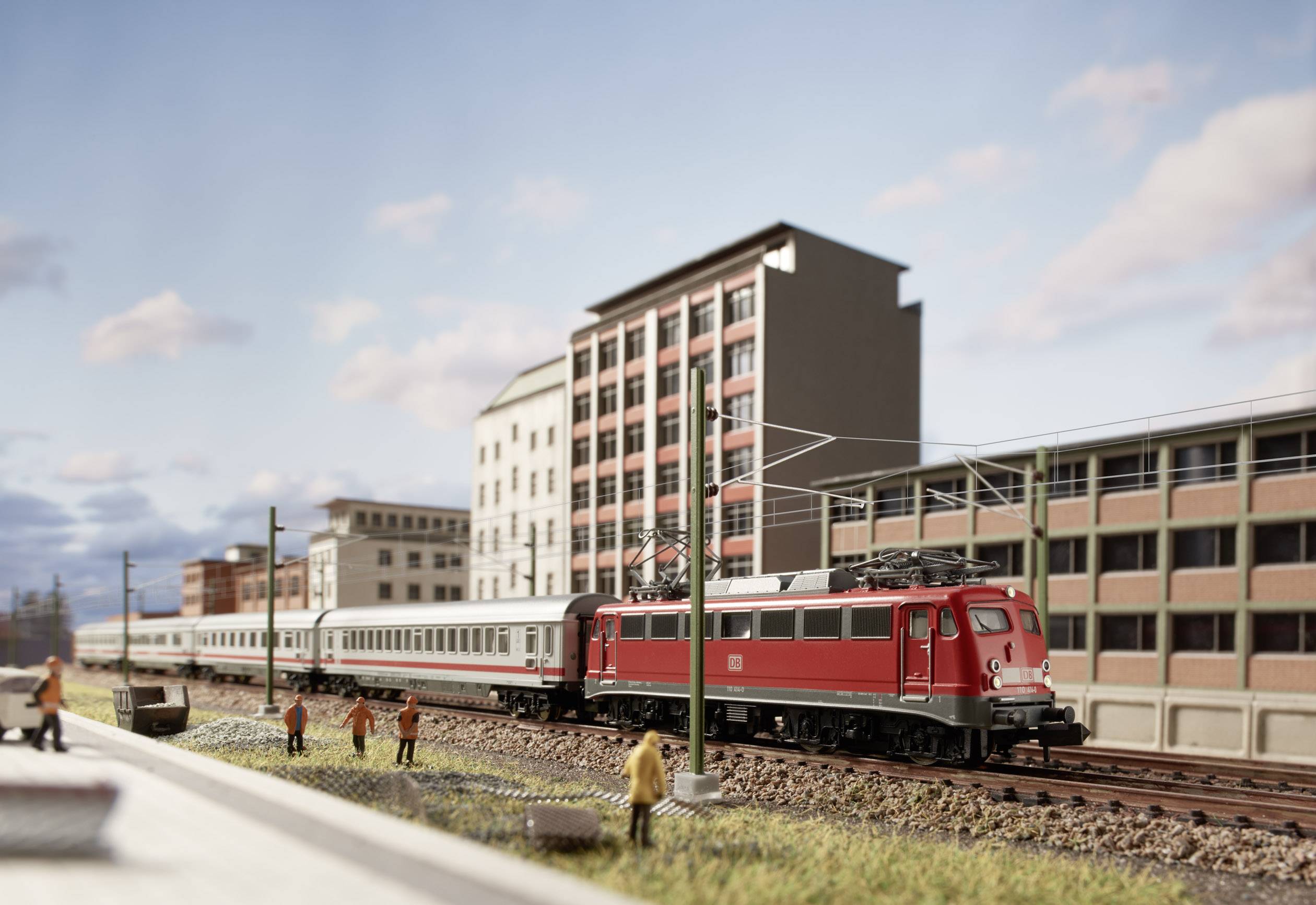 MiniTrix T16108 N elektrische locomotief BR 110.3 van de DB AG-1