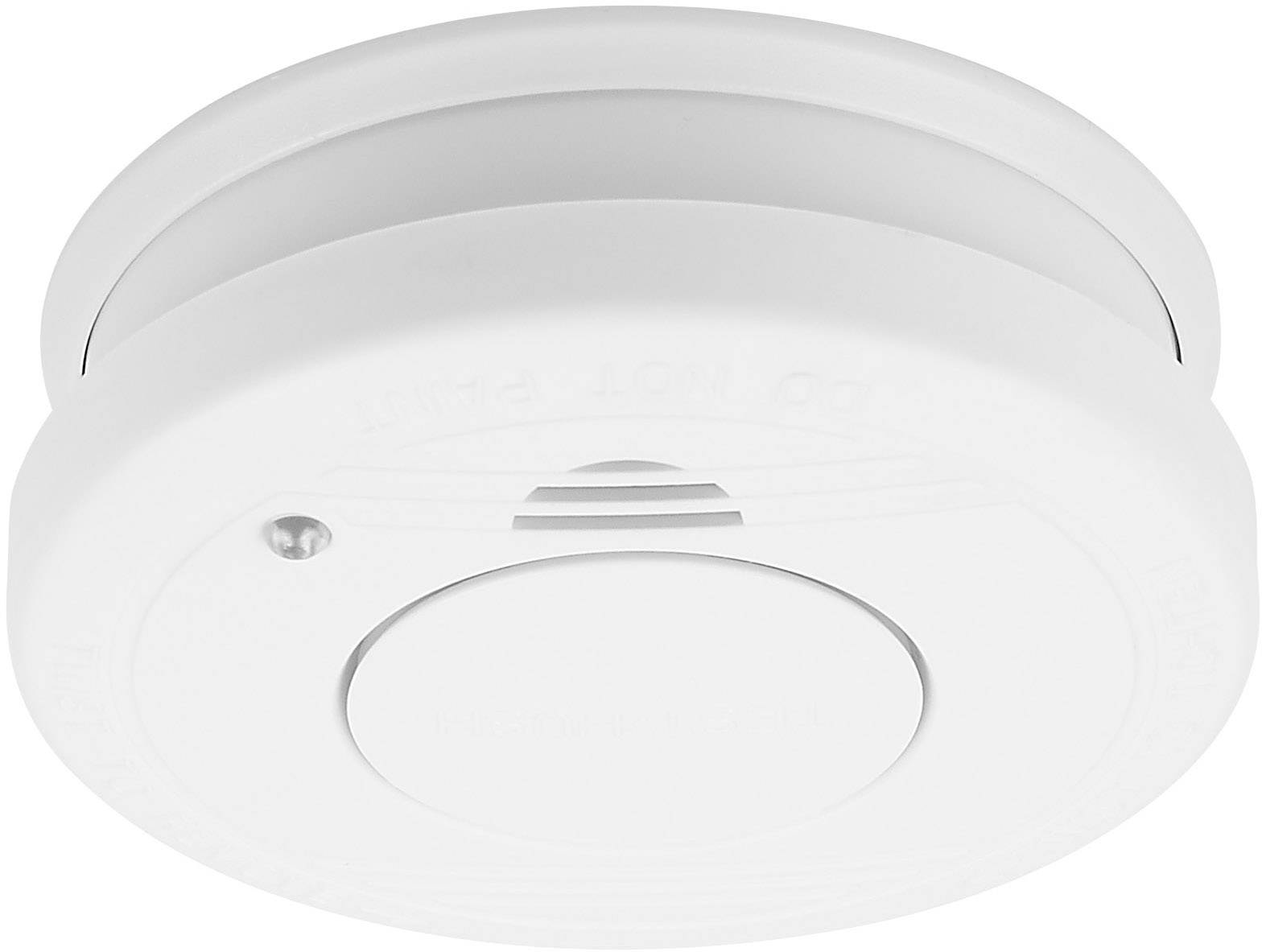 Een witte rookmelder, bevestigd aan een plafond. Hij beschikt over een centrale knop en een kleine LED-indicator.