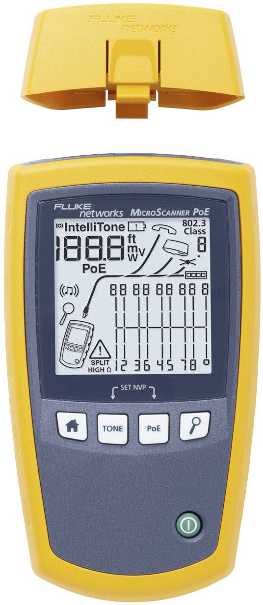 'Fluke Networks MicroScanner PoE' apparaat met display, toont kabelverbindingsdetails en vermogensspecificaties. Bovenaan een afneembare deksel.