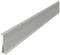 L-vormig metaalprofiel, grijs, voor bouwtoepassingen, gezien vanuit een perspectivische zijhoek.