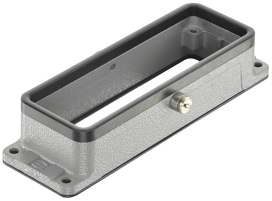 Rechthoekig metalen frame met verhoging in het midden, geschikt voor bevestiging. Bevat schroefgaten in de hoeken.