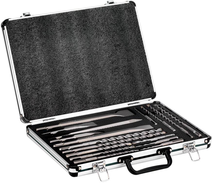 Open metalen draagkist met een met schuim gevoerde deksel, bevattende een set assorteerde boren en handgereedschap gerangschikt in sleuven.